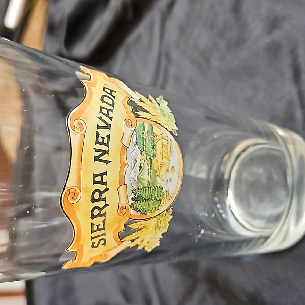SIERRA NEVADA Pint beer glass